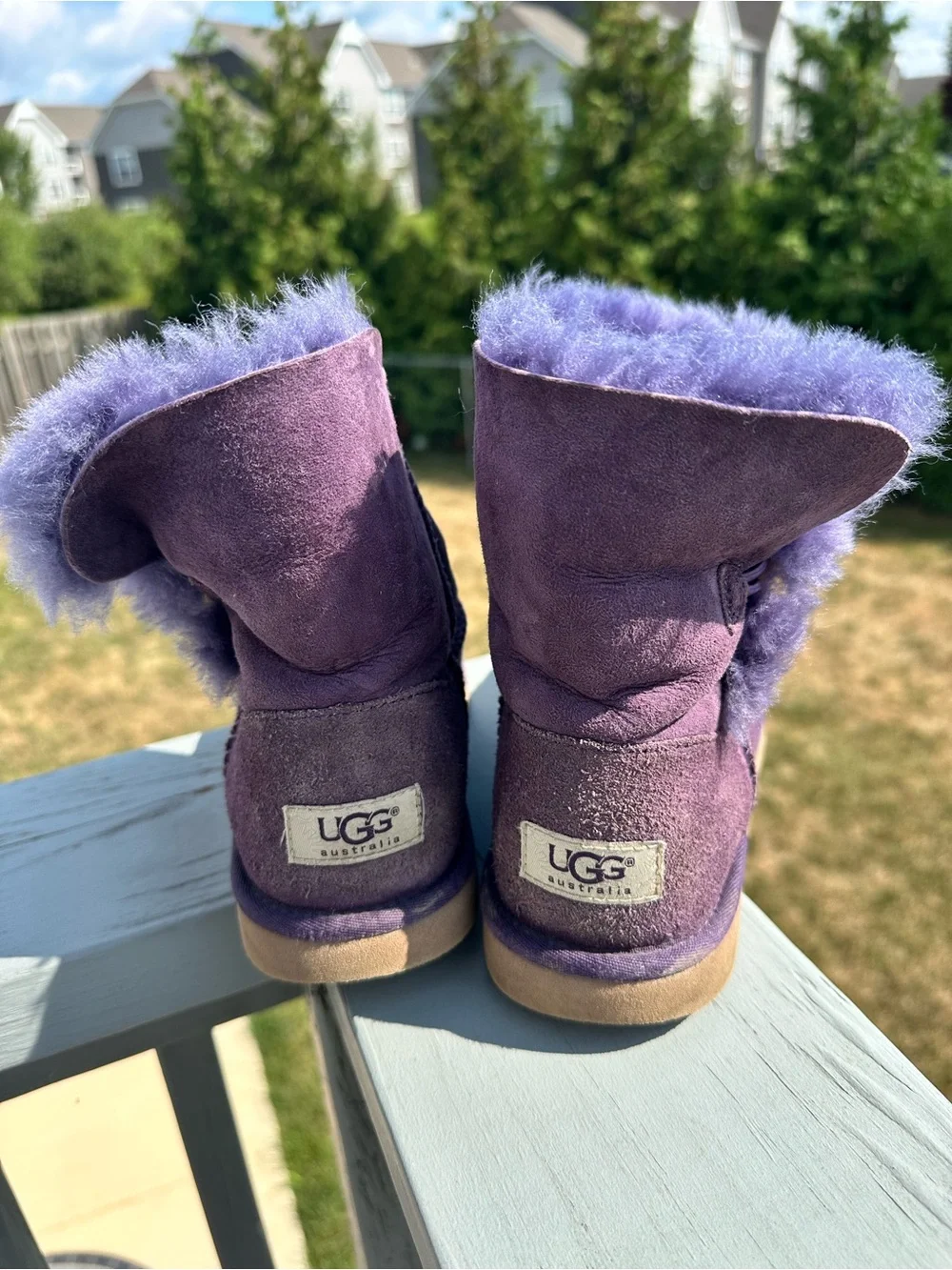 *FLAWED* Ugg Australia | Purple Bailey Button Boots Shoes | Size 4 Girls